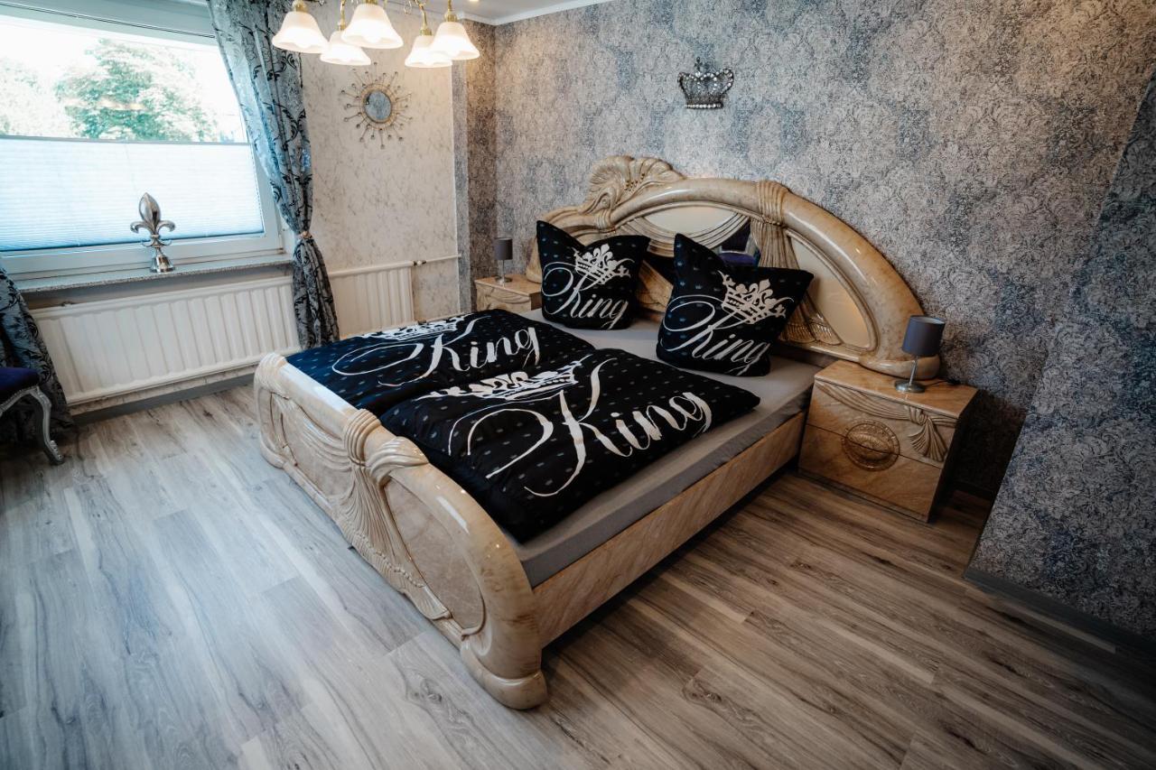 Timeout Royal Apartment Ellar Bagian luar foto
